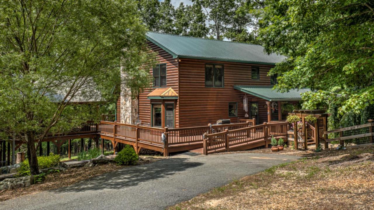 Tumnus Ridge Villa Morganton Bagian luar foto